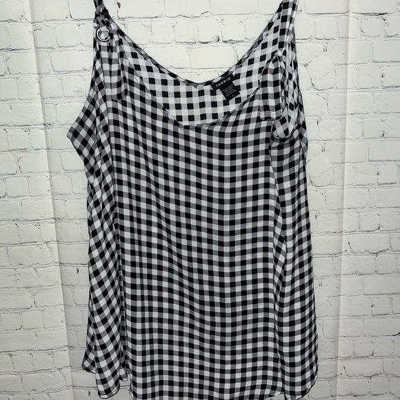Torrid Plus Size Gingham Sleeveless Tank Top Black White Adjustable Straps - Picture 2 of 3